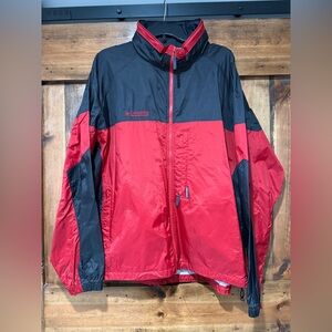 Columbia Red‎ and Black Packable Jacket with hood Size XL